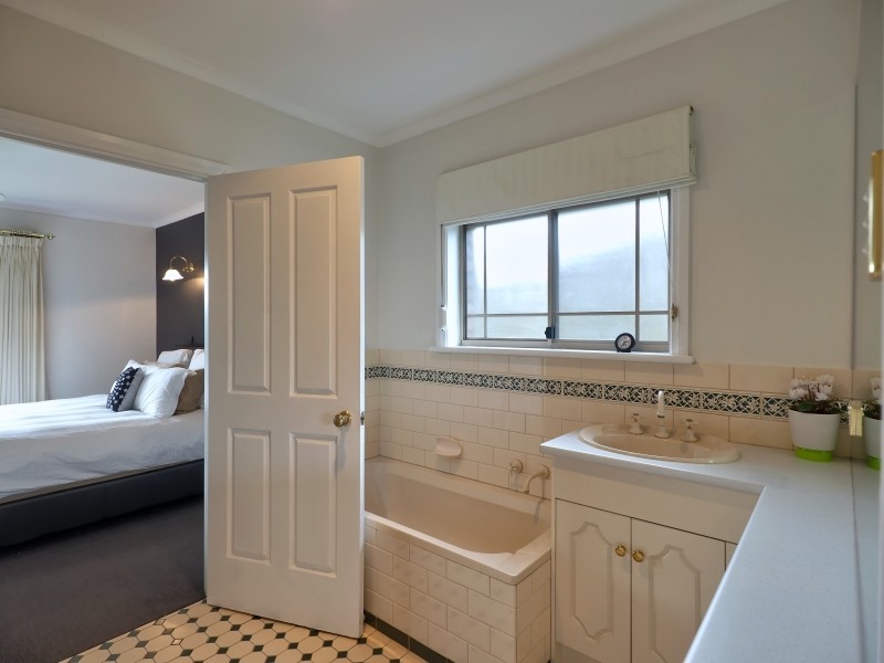 2/24 Pike Street, Oakbank SA 5243