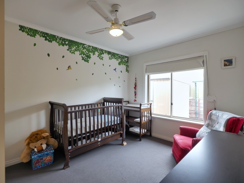 2/24 Pike Street, Oakbank SA 5243