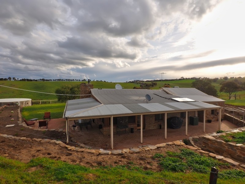 317 Scrubby Hill Rd, Wistow SA 5251