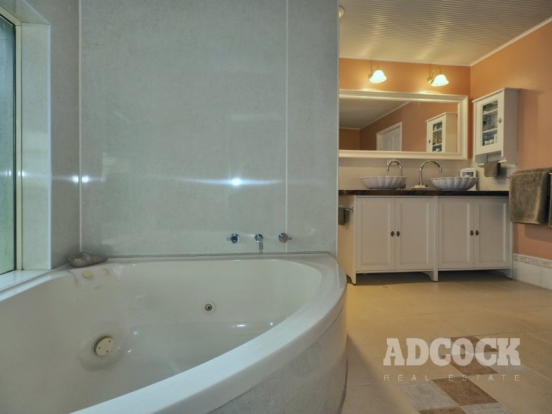 155 Alexander Forrest Road, Forreston SA 5233