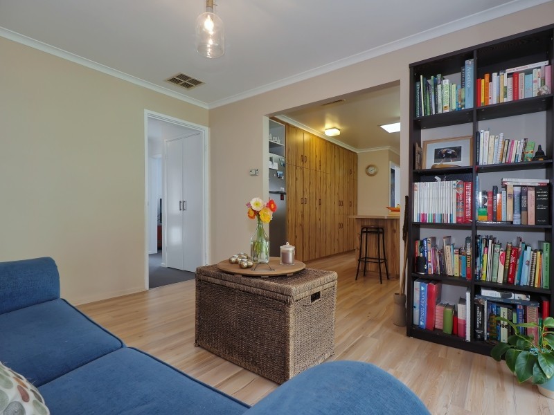 15 Fowler St, Woodside SA 5244