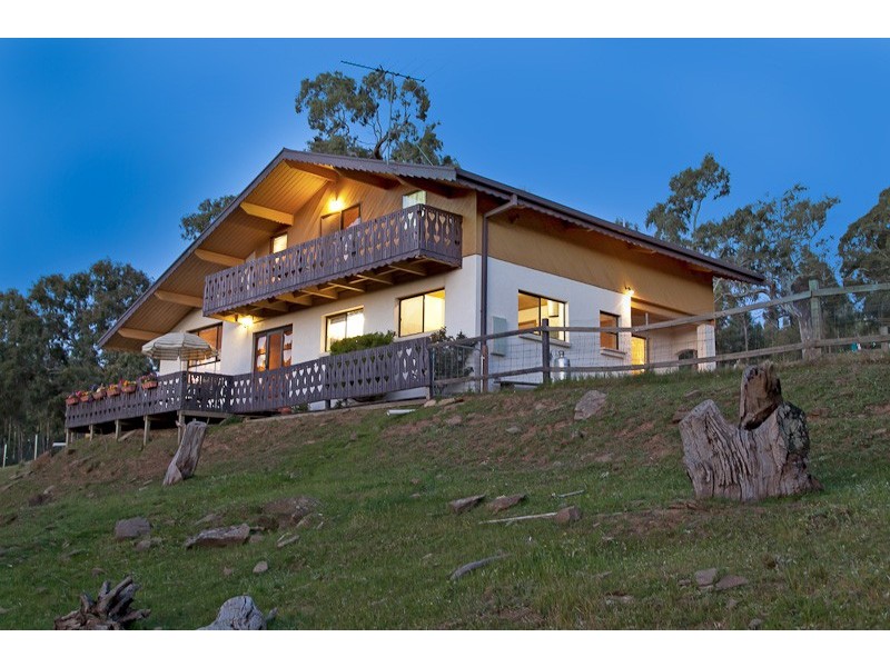 76 McIntyre Road, Dawesley SA 5252