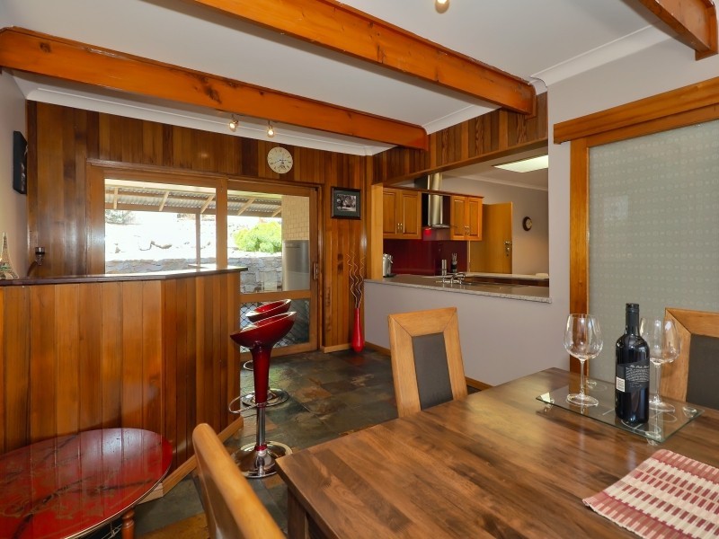 39 Avoca Avenue, Bridgewater SA 5155