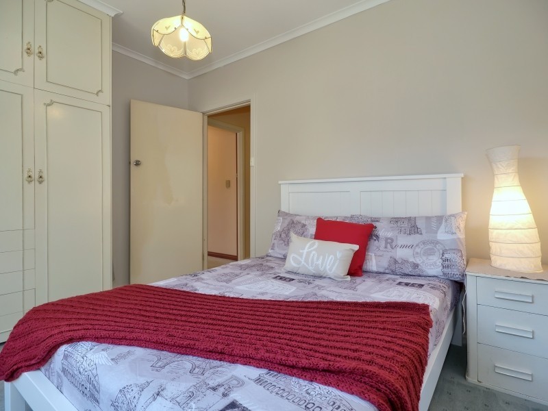 39 Avoca Avenue, Bridgewater SA 5155