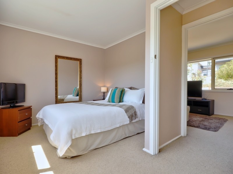 39 Avoca Avenue, Bridgewater SA 5155