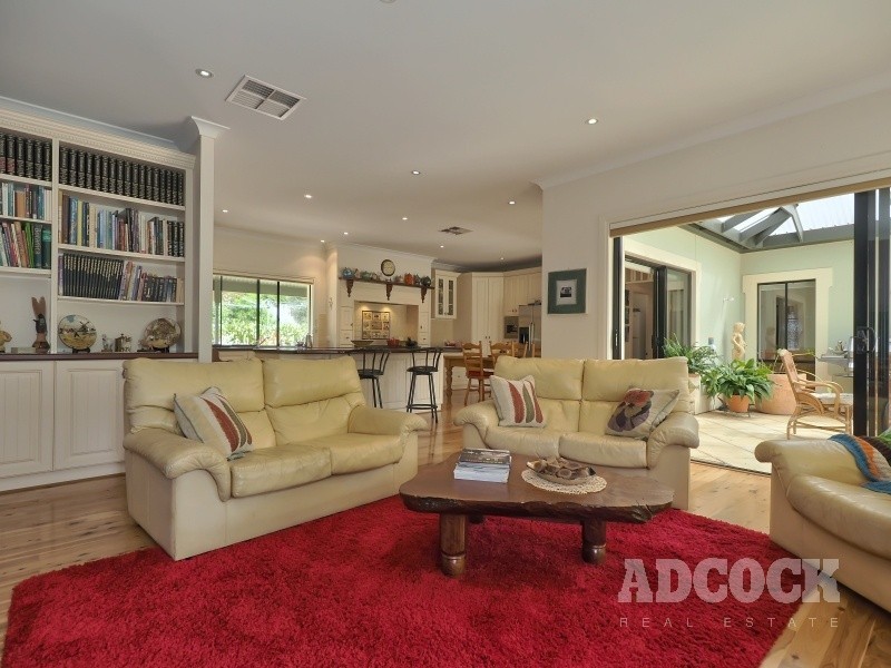 206 Military Road, Woodside SA 5244