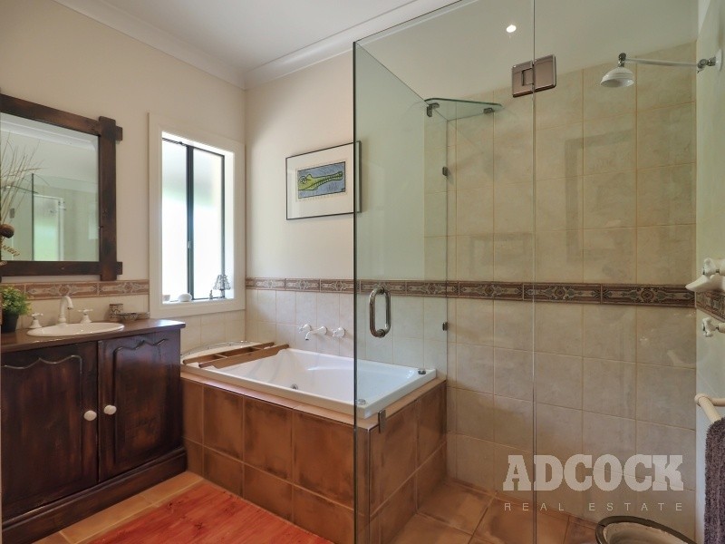 206 Military Road, Woodside SA 5244