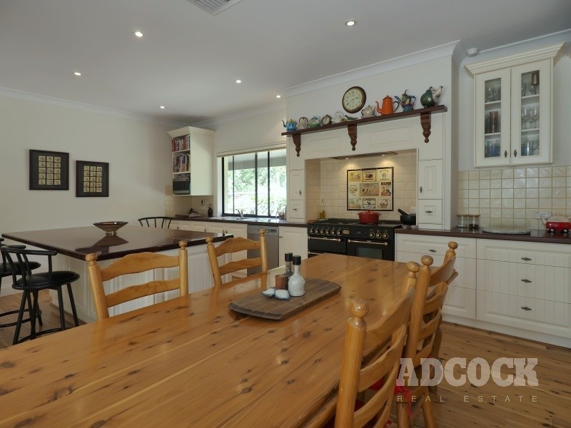 206 Military Rd, Woodside SA 5244