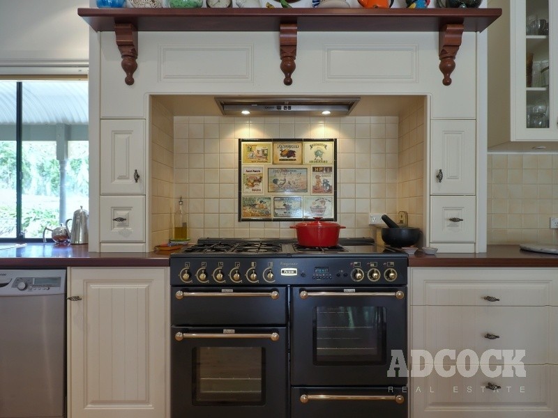 206 Military Rd, Woodside SA 5244