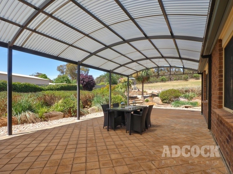 106 Grevillea Way, Woodside SA 5244