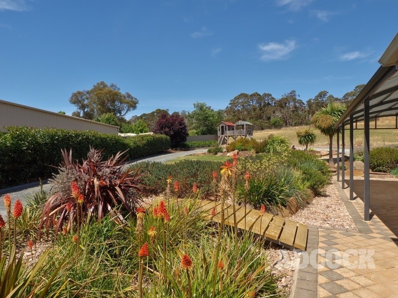 106 Grevillea Way, Woodside SA 5244