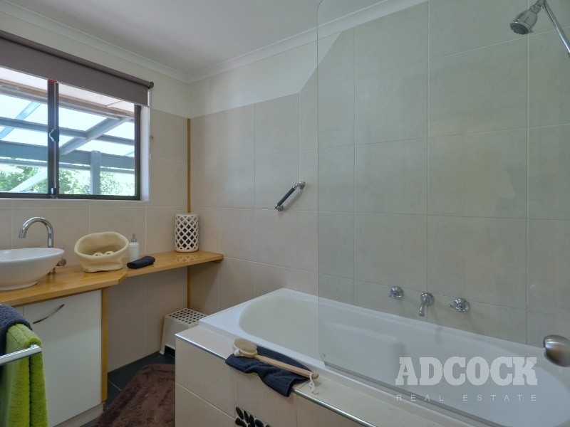 83 Adelaide Road, Mount Barker SA 5251