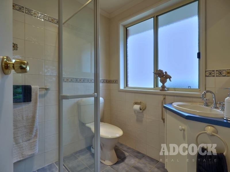 90 Grevillea Way, Woodside SA 5244