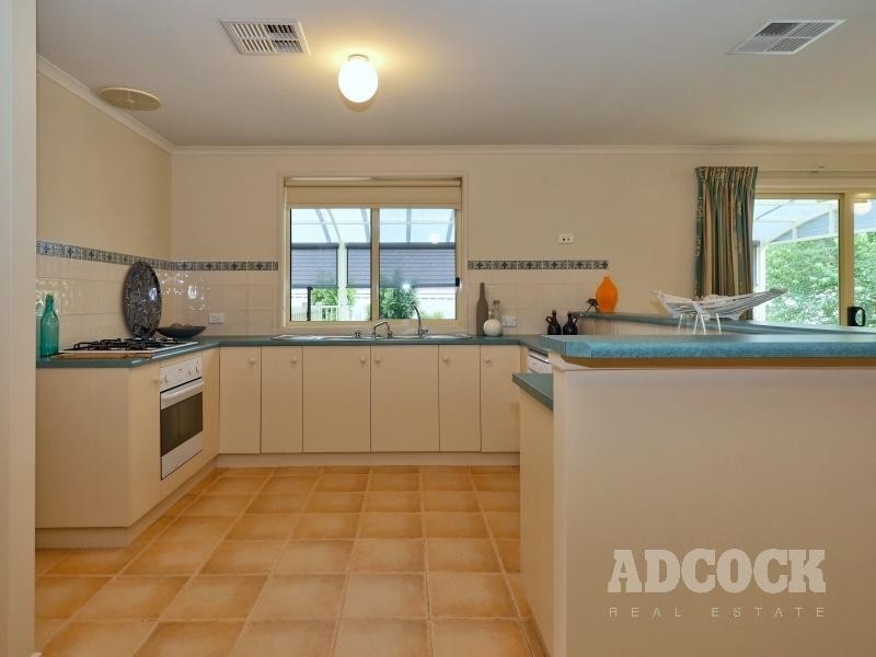 90 Grevillea Way, Woodside SA 5244