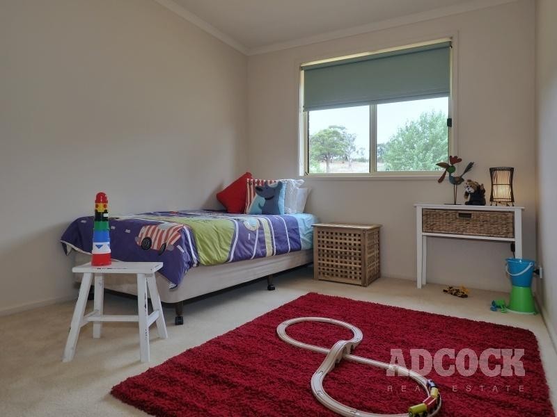 90 Grevillea Way, Woodside SA 5244