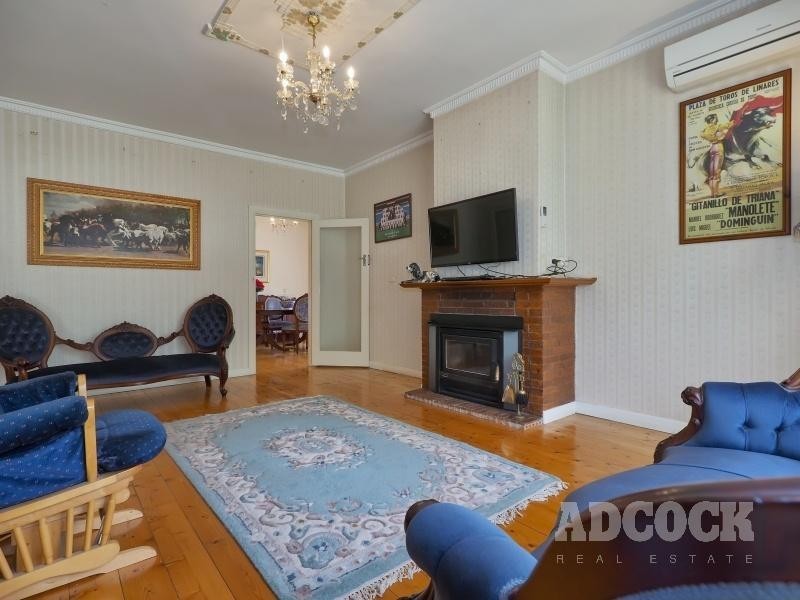 105 Mount Barker Road, Hahndorf SA 5245