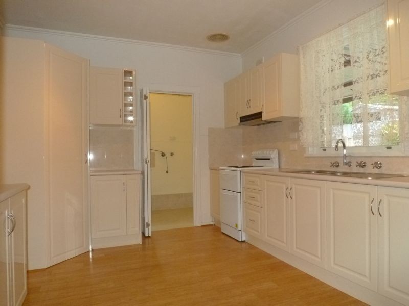 9 Onkaparinga Street, Lobethal SA 5241