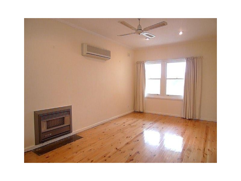 9 Onkaparinga Street, Lobethal SA 5241