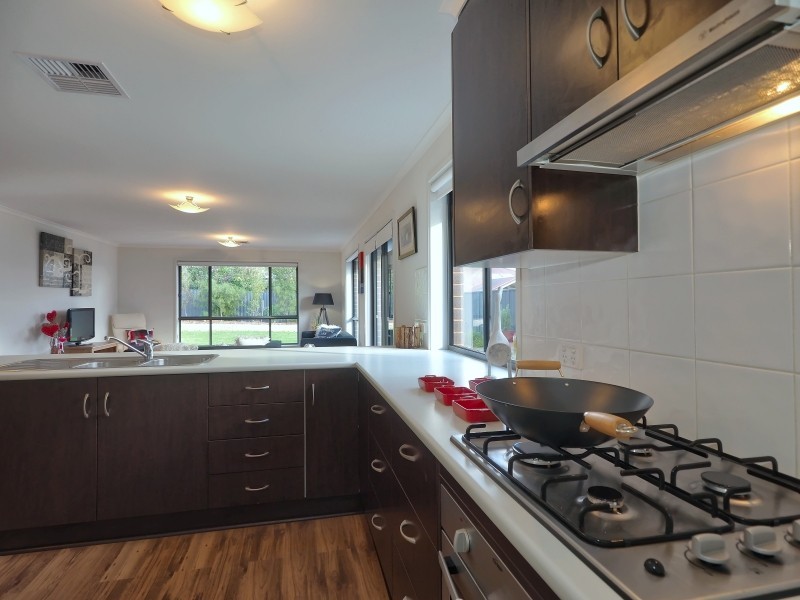 17 Hurling Drive, Mount Barker SA 5251