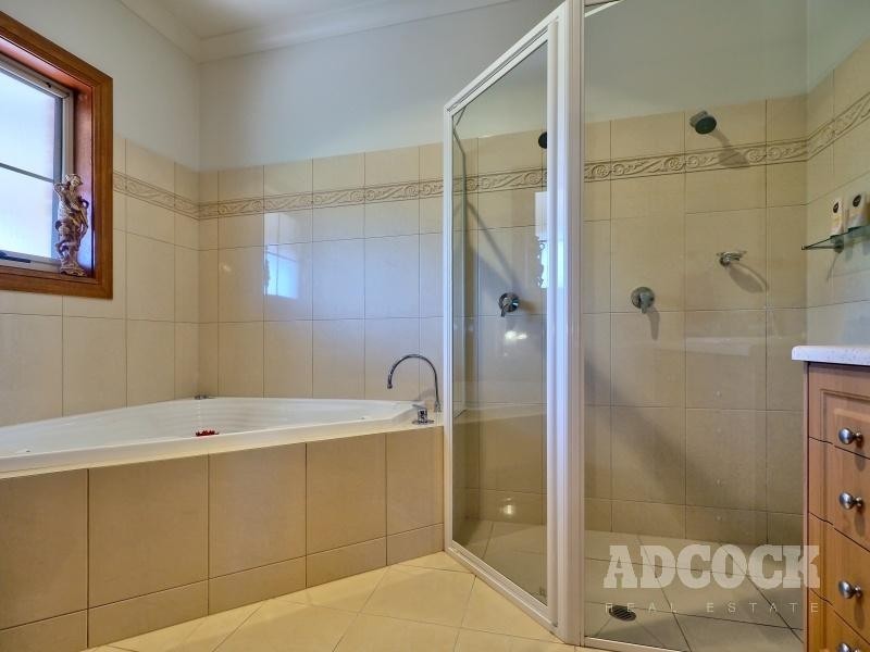 7 Hillside Court, Mount Barker SA 5251