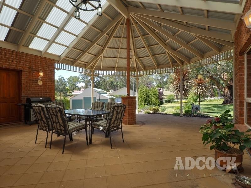 7 Hillside Court, Mount Barker SA 5251