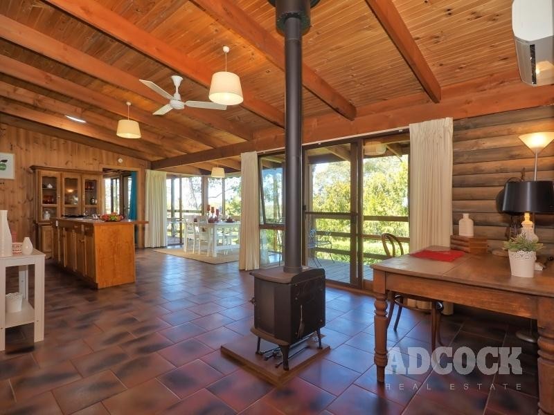 222 Stock Road, Mylor SA 5153