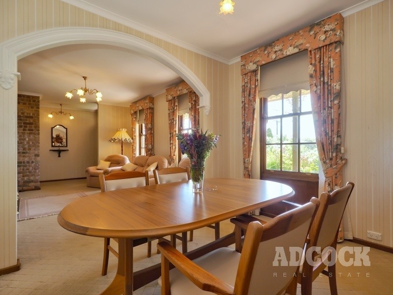 20 English Street, Hahndorf SA 5245