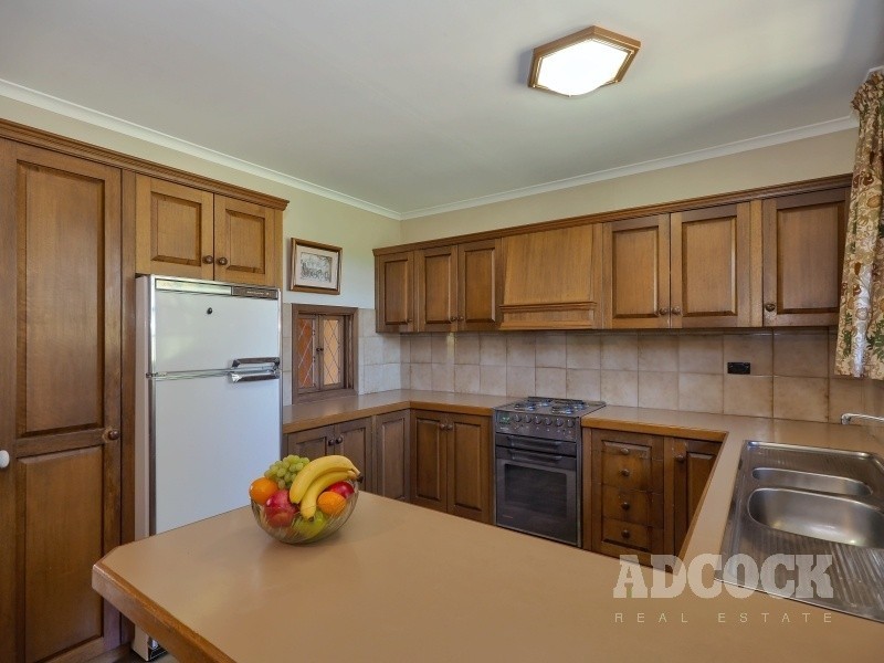 20 English Street, Hahndorf SA 5245