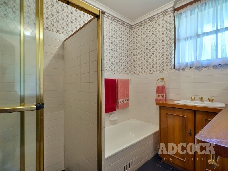 20 English Street, Hahndorf SA 5245