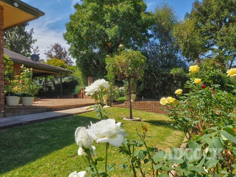 20 English Street, Hahndorf SA 5245