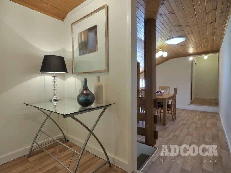 1 Lezayre Avenue, Bridgewater SA 5155