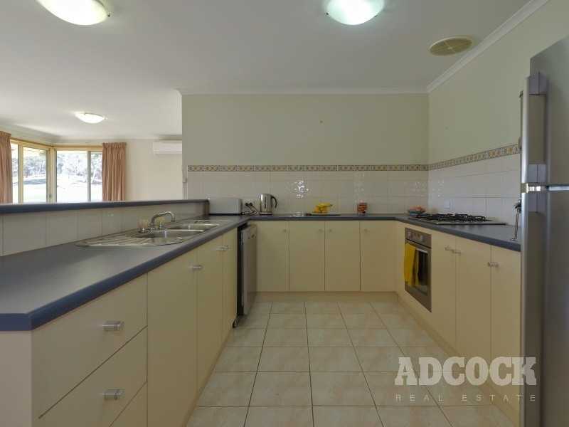 55 Jacaranda Drive, Woodside SA 5244