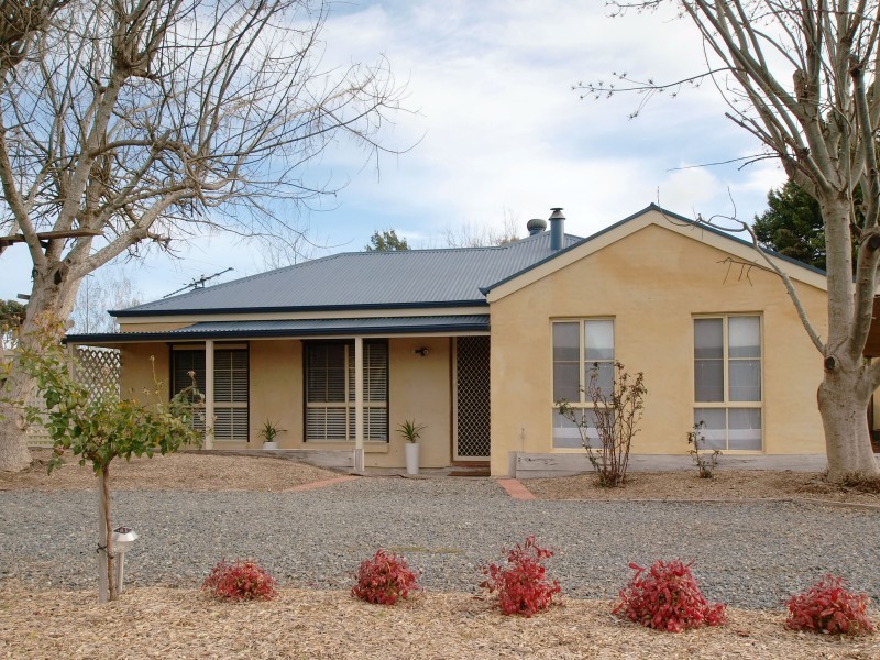 32 Jacaranda Drive, Woodside SA 5244