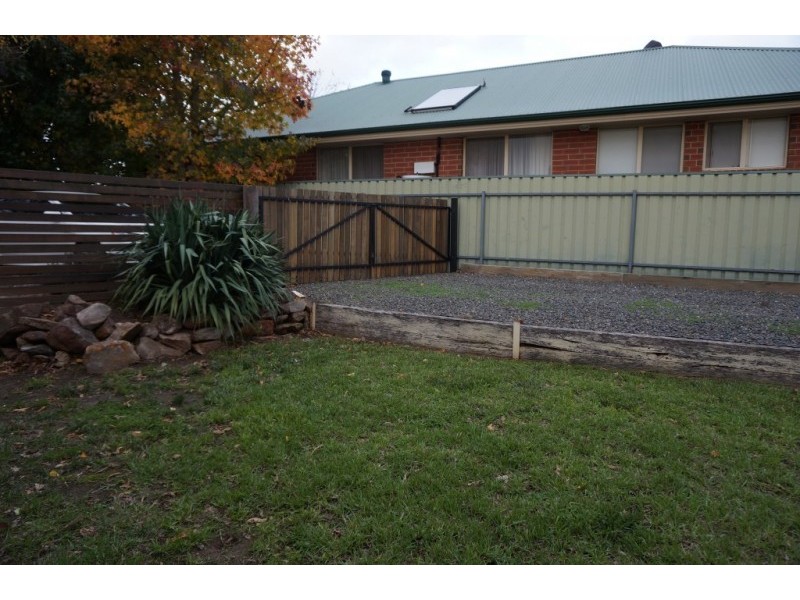 32 Jacaranda Drive, Woodside SA 5244