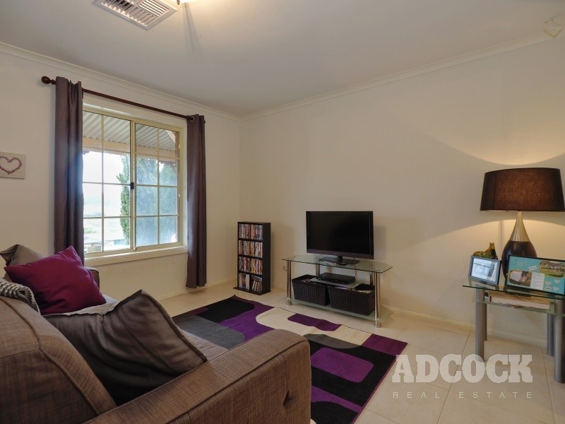 6 McDonald Close, Mount Barker SA 5251