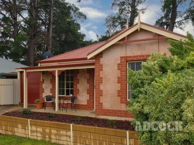 6 McDonald Close, Mount Barker SA 5251