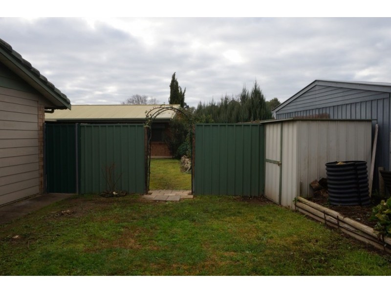 4B Carawa Avenue, Balhannah SA 5242