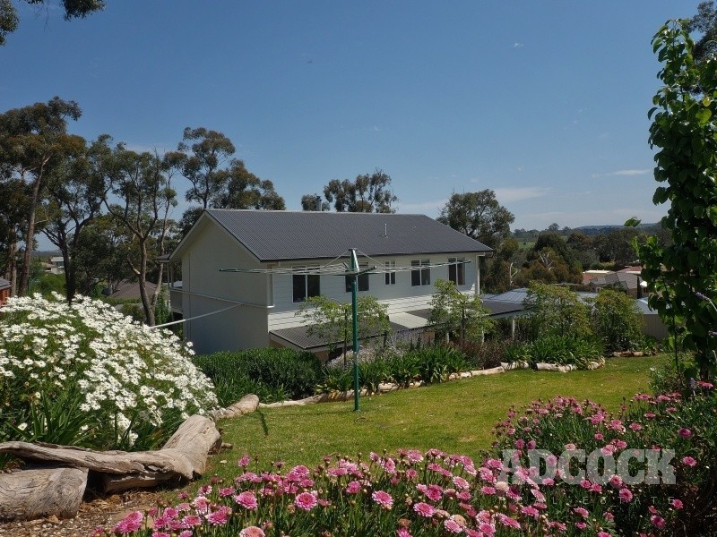 43 St Marks Drive, Woodside SA 5244