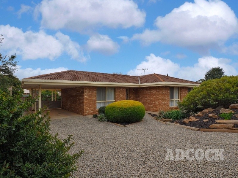 16 Symonds Drive, Mount Barker SA 5251