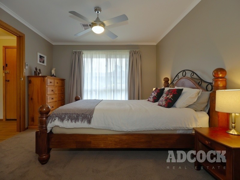 16 Symonds Drive, Mount Barker SA 5251