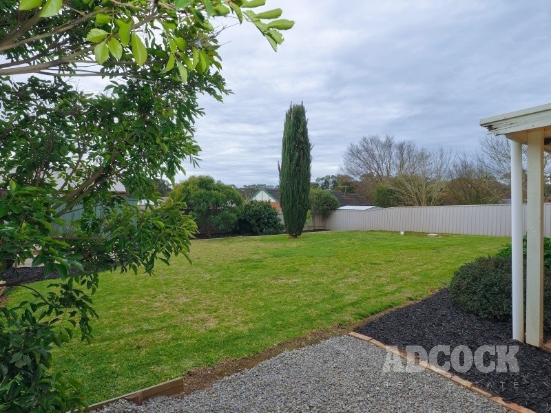 16 Symonds Drive, Mount Barker SA 5251