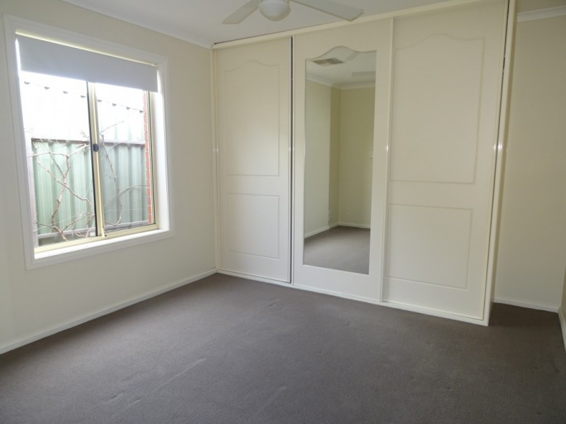 1/80 Grevillea Way, Woodside SA 5244