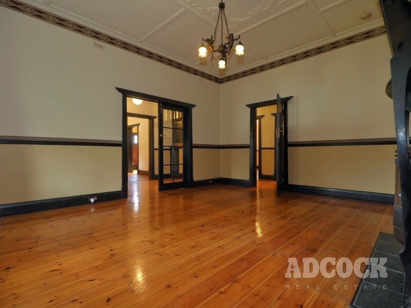 8 Main Street, Lobethal SA 5241