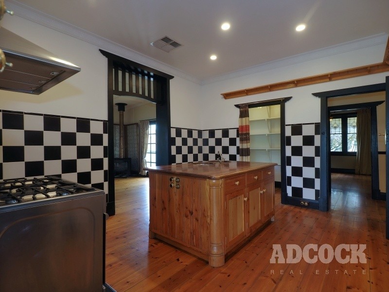 8 Main Street, Lobethal SA 5241