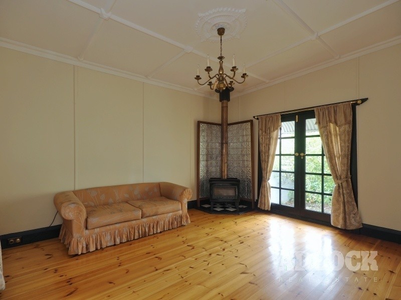 8 Main Street, Lobethal SA 5241