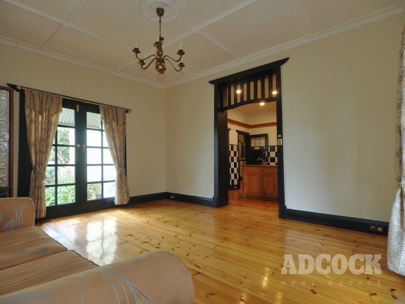 8 Main Street, Lobethal SA 5241