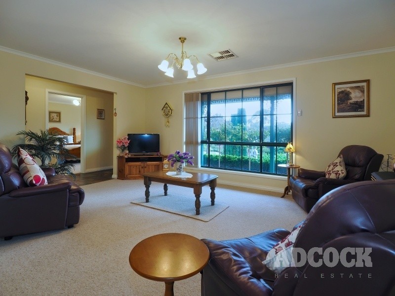 22 Hereford Avenue, Hahndorf SA 5245