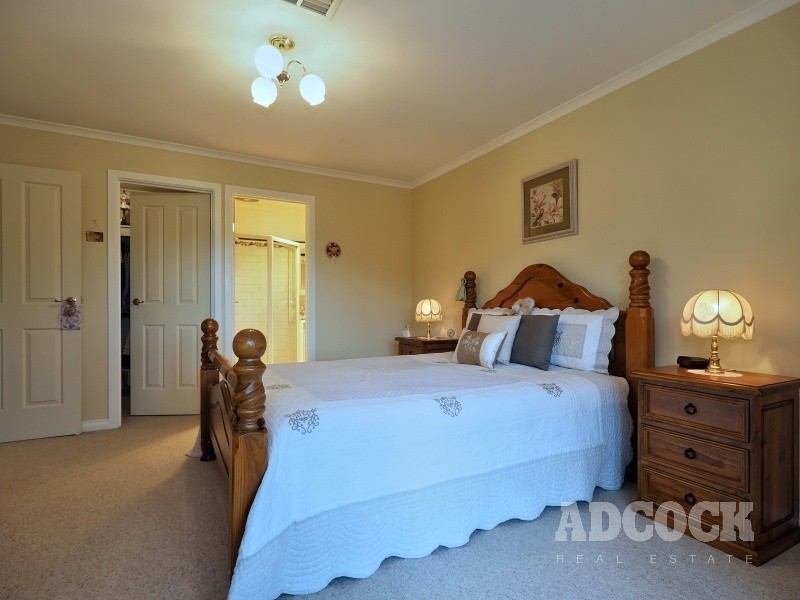 22 Hereford Avenue, Hahndorf SA 5245