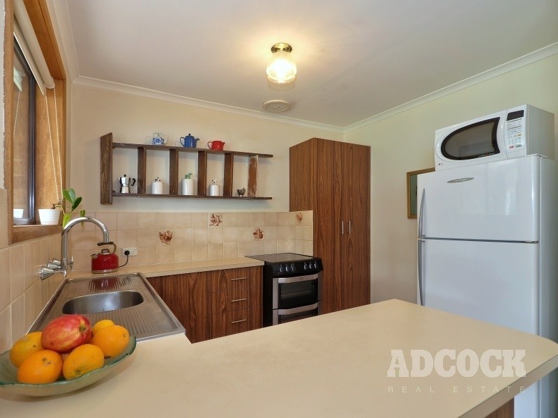 17 Jacaranda Drive, Woodside SA 5244