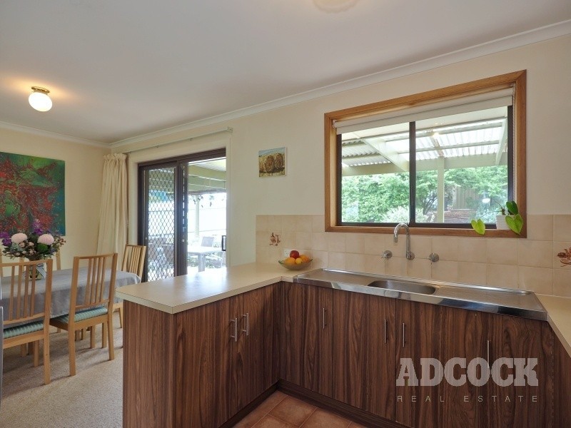 17 Jacaranda Drive, Woodside SA 5244